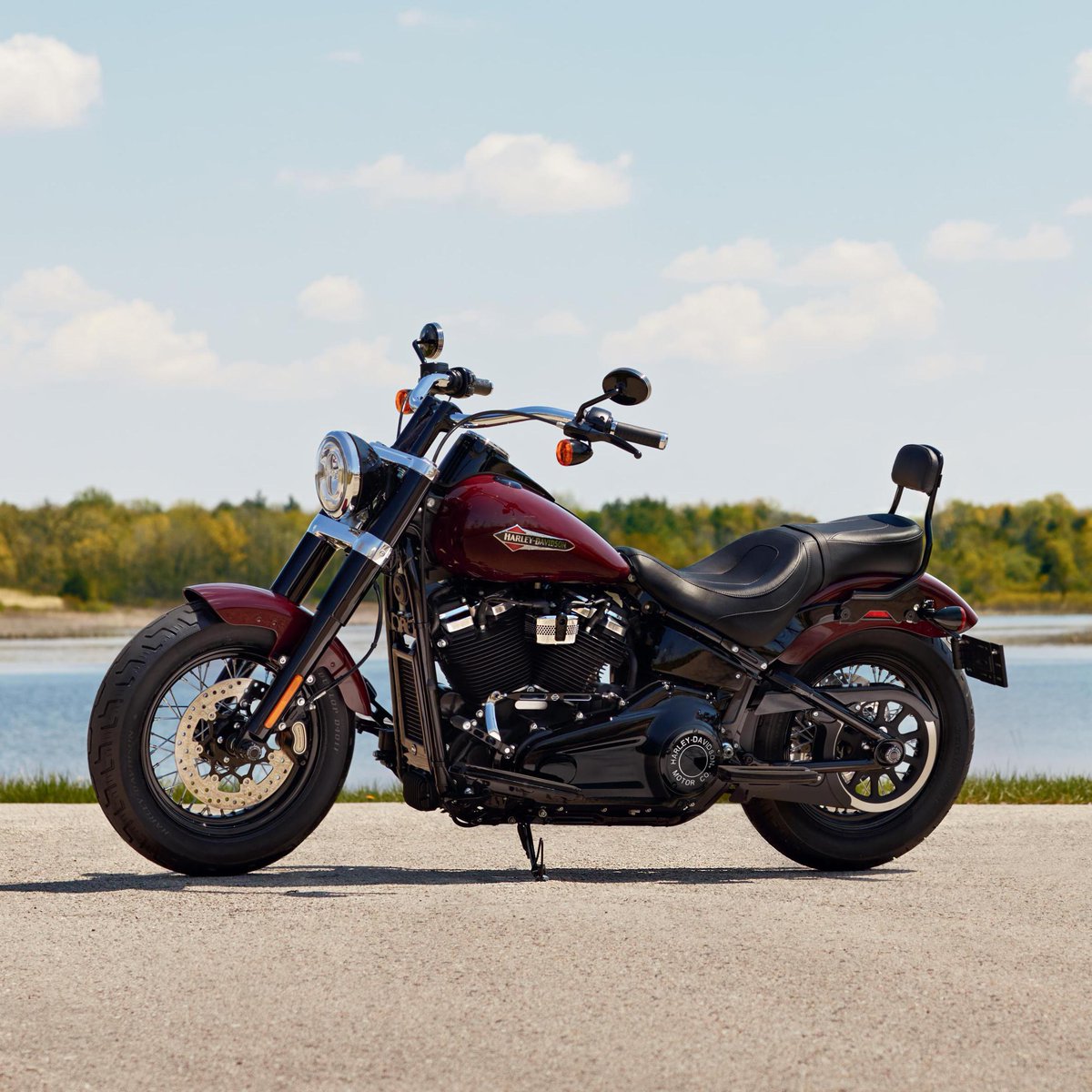 Ready to take the scenic route with you behind the bars. Make it your own by hitting the link in our bio to customize your ride.
#HarleyDavidson #SoftailSlim