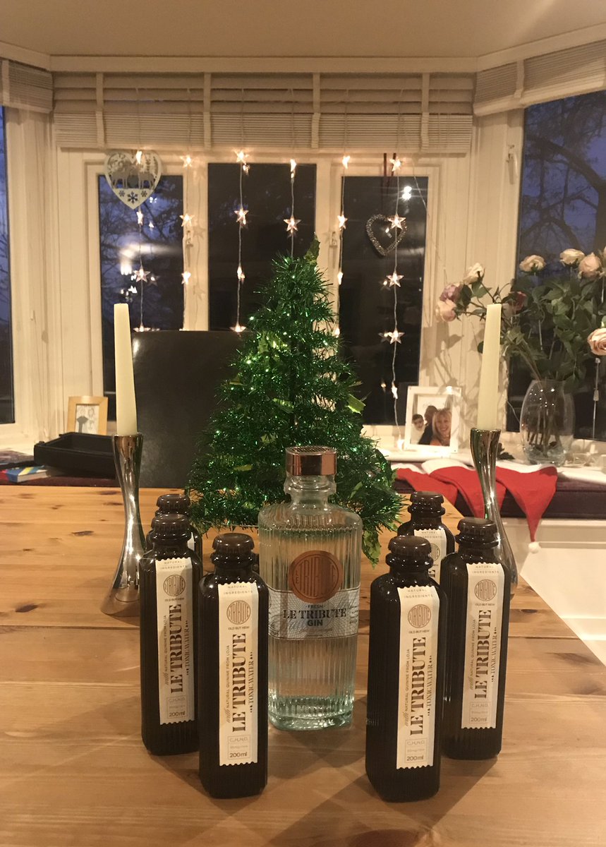 aportia's tweet photo. Thanks @WhosKateStrange for the recommendation. My #letribute #gin and #tonic has arrived. https://t.co/v6OZscrto7
