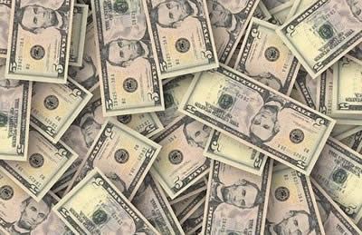 Borrowing from friends and family is perennially one of the best sources of financing for small businesses. Here's 4 tips for a smoother transaction: buff.ly/361nA8P   #LBCCSBDC #americassbdc #smallbusiness #loans #borrowing #family #friends