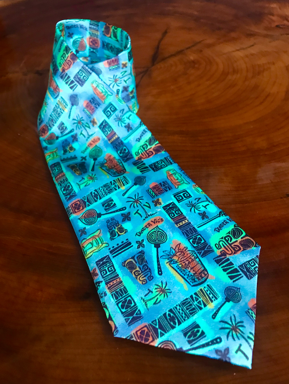 Trader_Vics's tweet photo. Mai Ties Have Arrived!
Trader Vic's 100% Silk Mai "Tie"
with custom Mai Tai fabric designed by Woody Miller.
Plus everything you need to "Tai" one on!
https://t.co/5eGrncNIxH
#TraderVics #MaiTai #MaiTaiNation #MyTie #MaiTIE https://t.co/lmZ6p5cyO8