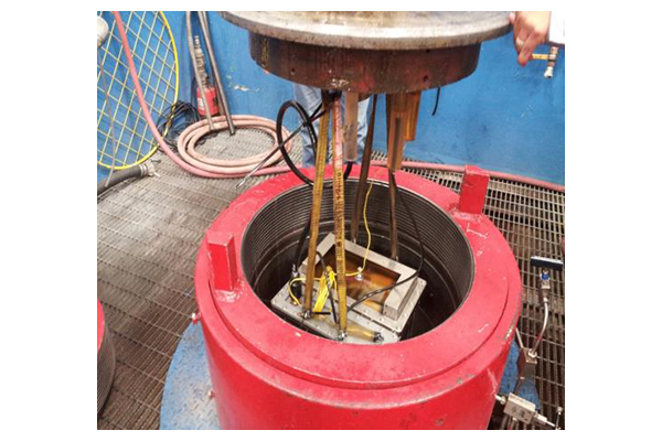 SWE_Corp's tweet image. 200+ SWE SeaSafe II #BatteryModules were pressure tested over many years at #SwRI &amp;amp; #WHOI. 18 complete pressure cycles up to 10,000 psi &amp;amp; back down on a module while performing live charge &amp;amp; discharge cycles. 10,000 psi provides for 6000+ meter sea depth.  hubs.ly/H0BDjmy0