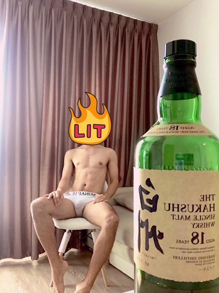 จะเหล้าหรือจะกินเรา😋 #รับงาน #รับงานกทม #ชายแท้รับงานเกย์ #ชายแท้ร้อนเงิน #ชายแท้รับงาน #ผู้ชายรับงาน #ผู้ชายขายน้ํา #ผู้ชายรับงานกทม                      ทักมาได้เลยครับ สูงยาวขาวตี๋😋