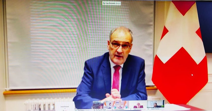 Hon’ble Minister of Commerce and Industry <a href="/PiyushGoyal/">Piyush Goyal</a> had a meeting through video conference today with his Swiss counterpart H.E. Federal Councillor <a href="/ParmelinG/">Guy Parmelin</a> Press release can be accessed at the following link: pib.gov.in/PressReleseDet… <a href="/MEAIndia/">Randhir Jaiswal</a> <a href="/DoC_GoI/">Dept of Commerce, GoI</a> @DIPPGOI