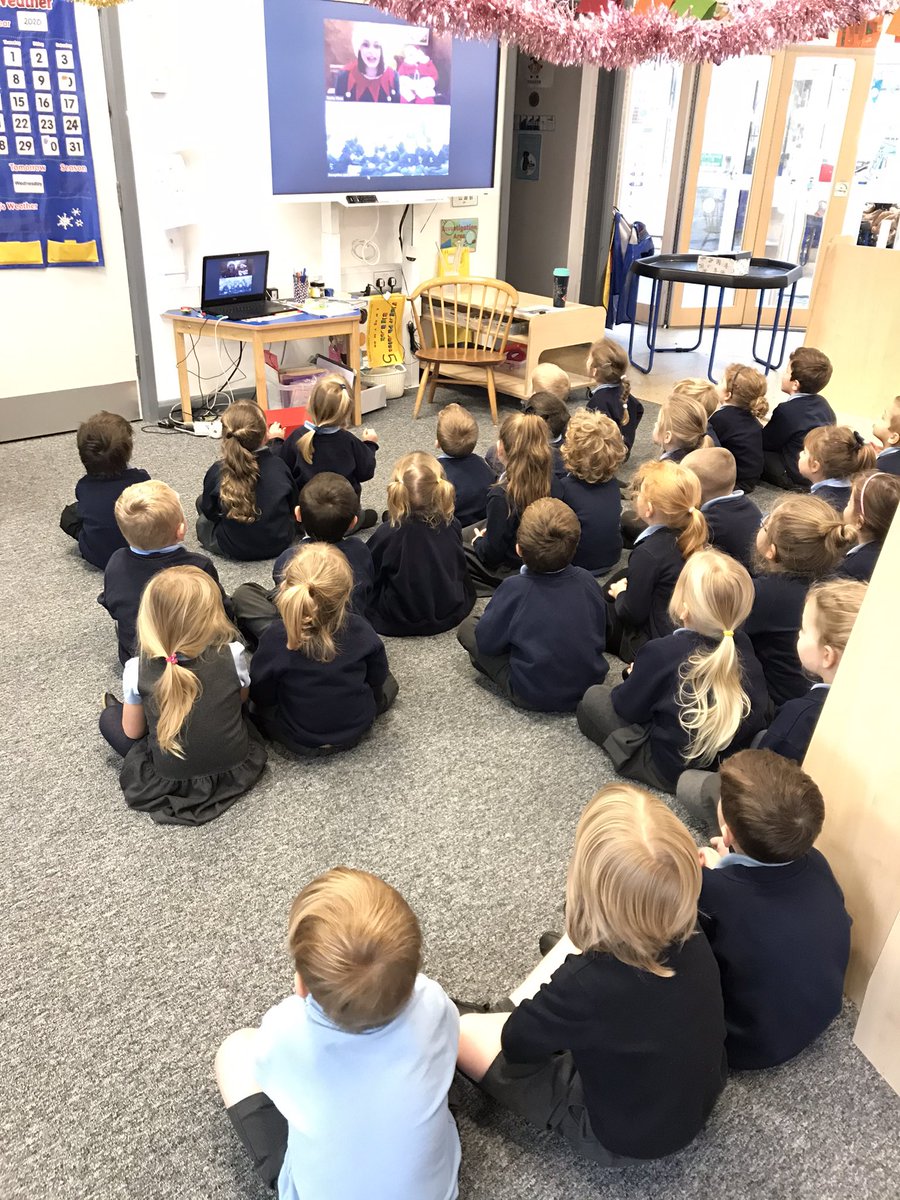 BarkiSchool's tweet photo. Our Santa zoom call was amazing this morning. You only have to look at the childrenβs faces π₯° #eyfs #santazoom #merrychristmas https://t.co/0JAeWbXixX