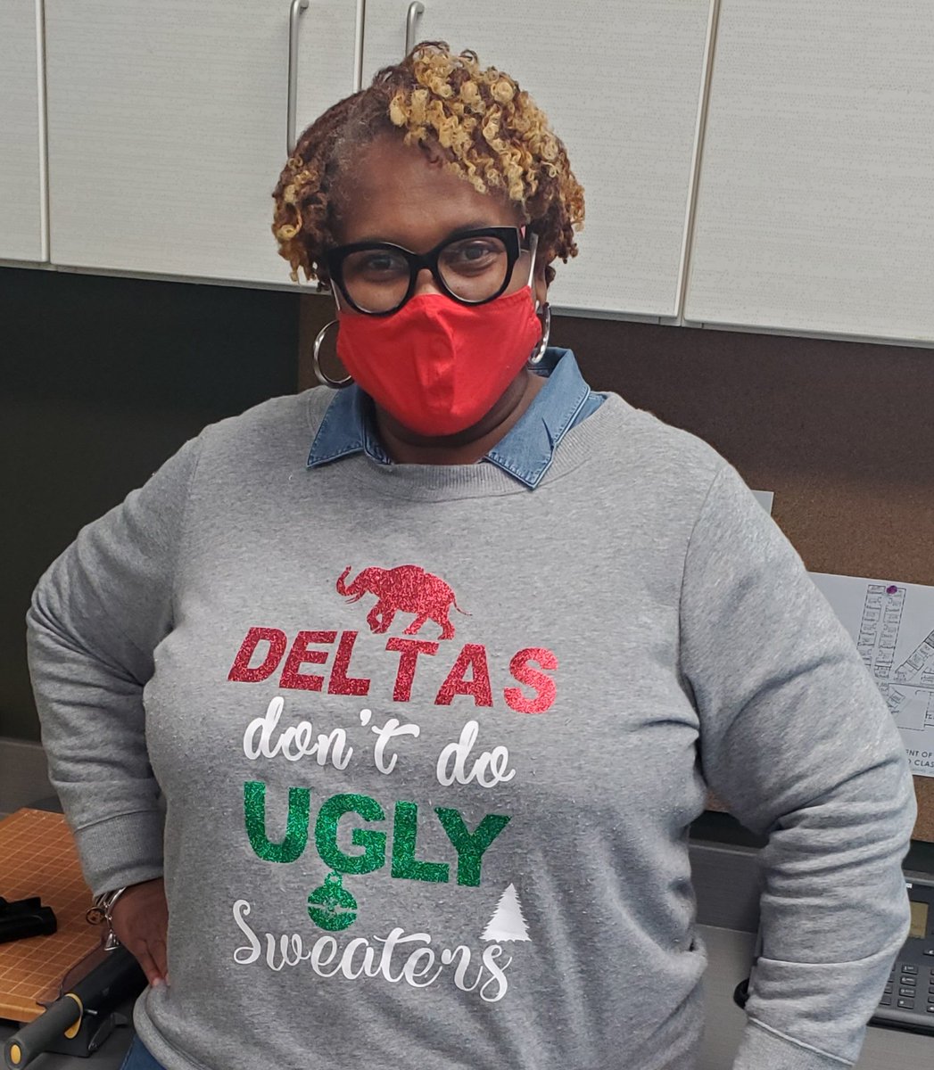 cjbutler72's tweet photo. Day 3 @BPESArtsAcademy was Tacky Christmas Wear day! #TenDaysofChristmas @cjbutler72 @DrSlaughter18 @JEFCOED #BPinspired https://t.co/XkRbY6L2Vy