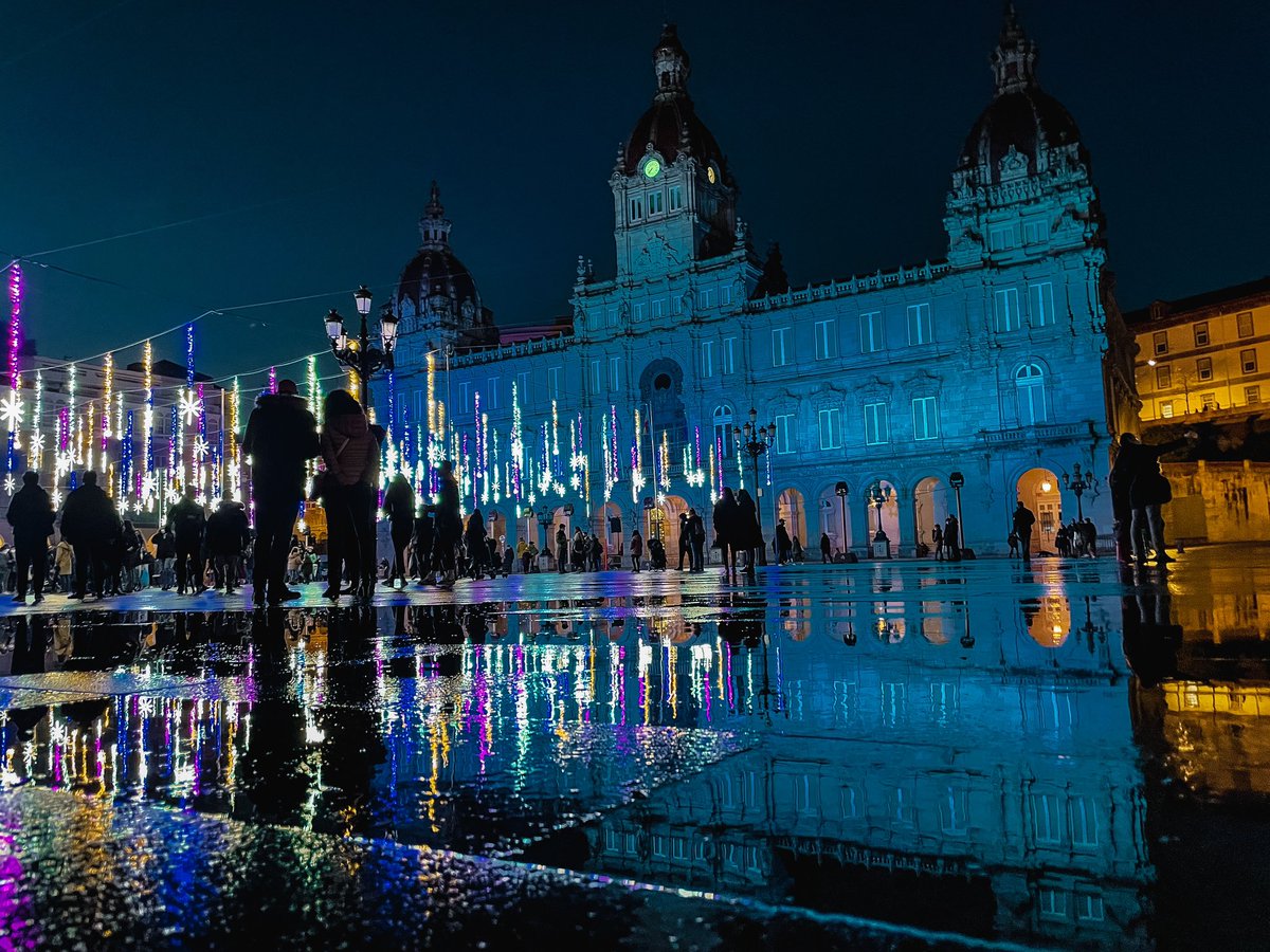 Jabiuve's tweet photo. #Coruna luce 🎄 https://t.co/CDePrAbe0G