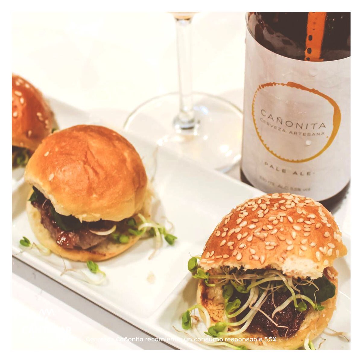 Á𝚗𝚒𝚖𝚘 𝚑𝚘𝚜𝚝𝚎𝚕𝚎𝚛𝚘𝚜, 𝚌𝚊𝚍𝚊 𝚍í𝚊 𝚎𝚜𝚝𝚊𝚖𝚘𝚜 𝚖á𝚜 𝚌𝚎𝚛𝚌𝚊 #salvemoslahosteleria