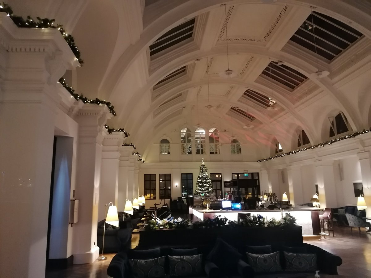 ismiseB's tweet photo. #HenryJoyMcCracken #JoysEntry #Titanic #ThatRoom #LoveBelfast 🌲💖🎅🧊⛄ https://t.co/J1hQyddAKo