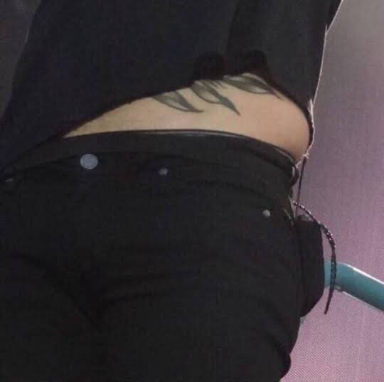 have a great day everyone if you have more pics feel free to drop them 