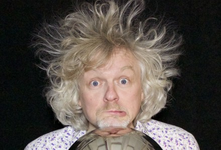 SciEntsBlog's tweet image. Did you know that most of our Science Entertainers can provide COVID-safe maths and science shows for remote or in-person delivery?
Find out what's on offer from @BBCTheOneShow science presenter @martyjopson: scients.co.uk/covidsafe
#schoolscience #sciencefromhome