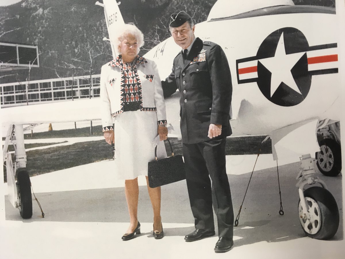 Chuck helped Jackie sort through Floyd's affairs when he died in 1976. There's some evidence of a falling out just before Jackie died, but months ago Chuck tweeted about his long friendship and admiration of Jackie. Wanted to give you guys some insight into that side of him!