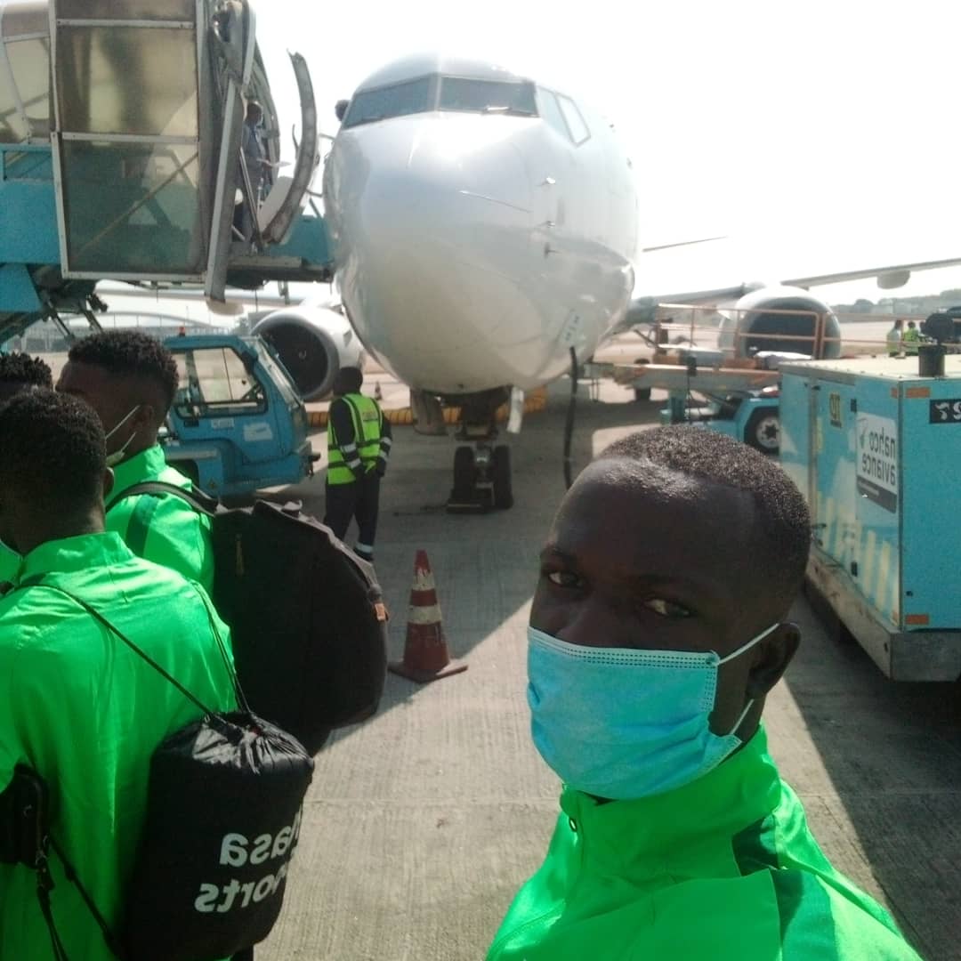 EdetZamani's tweet photo. ,I knew how you felt but you never gave up,now you've finally made it.keep pursuing your dreams,our prayers are with you ♥️
Thanks for being a good and great brother.
Europe AWAITS YOU ✊
Good things will fall in places for you 🙏.
#God_Over_Everything. https://t.co/QrxLJnoFId