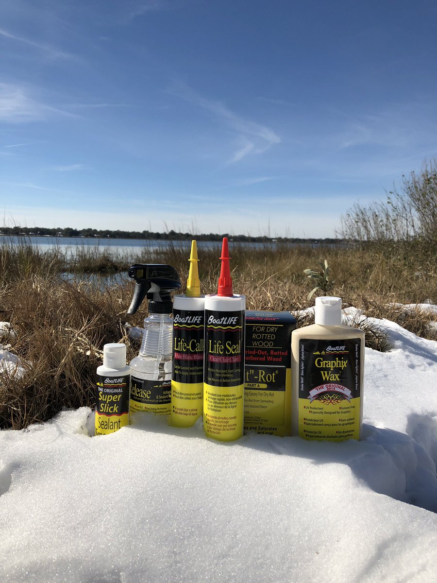 Boat_LIFE's tweet photo. This holiday season, give the #boater in your life the gifts they’ve always wanted! 🎁🎁 #boatcare #boatmaintenance #boatdetailing #boatwax #boatcleaner #sealants  #shopboatlife https://t.co/6vccppQa4v