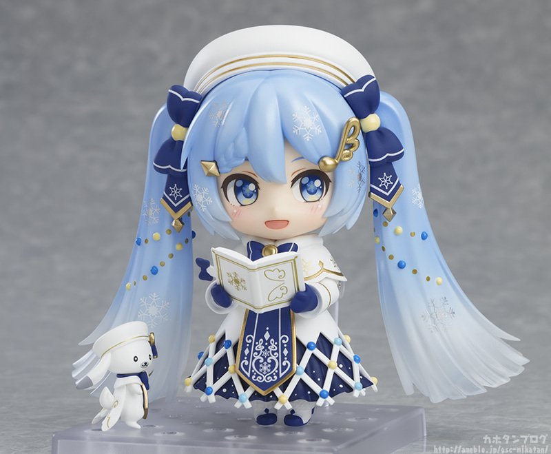 snow miku 2021 no explanation needed