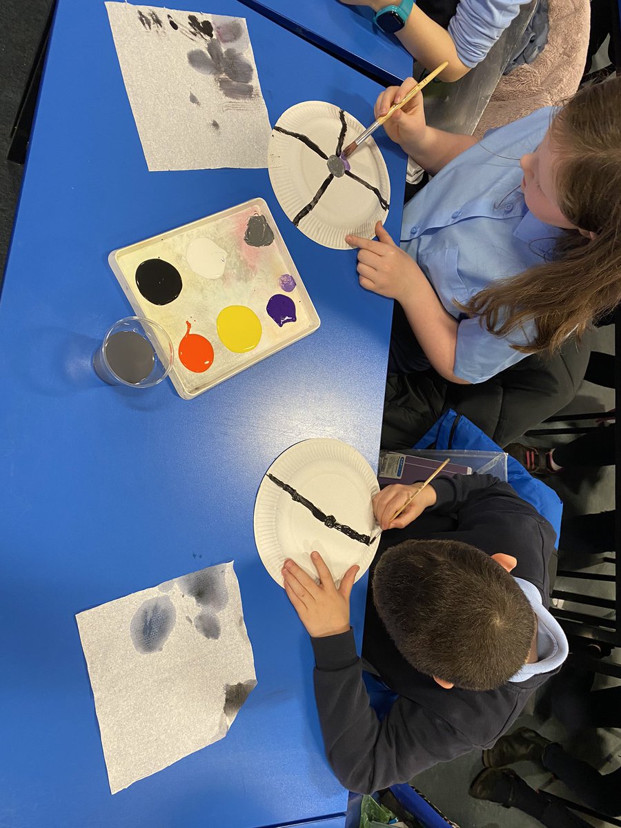 MissScottSPS's tweet photo. We have been learning about Vikings. Over the past few weeks we have found out lots about the weapons Vikings used in battle. Today we let our creativity take over as we designed our own shield. https://t.co/9pNjFvUaSO