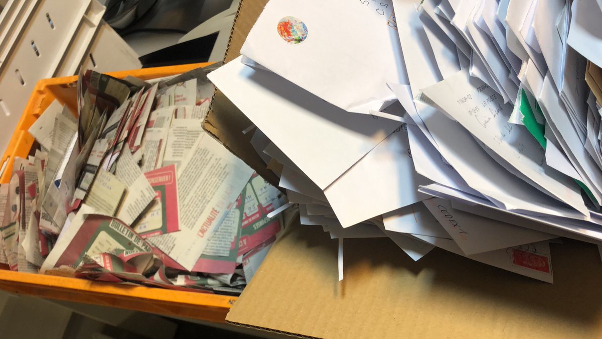 MickaelTassart's tweet image. Le jeu « Doukseksé du confiné » du @CourrierPicard a été un succès sur le site mais aussi avec les bons vieux coupons à découper