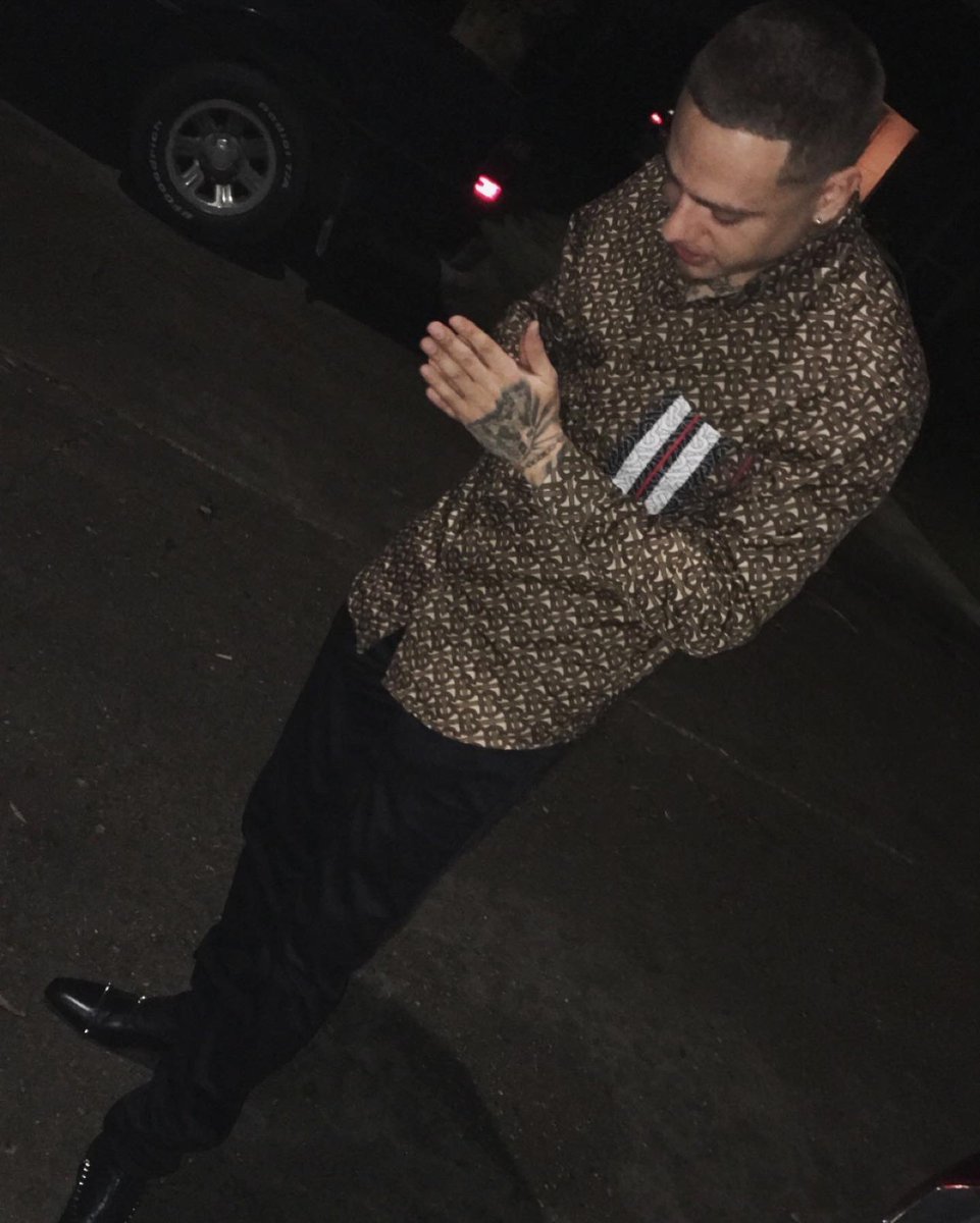 SoulConscious_'s tweet photo. Capricorn season coming🐐♑️ https://t.co/Vdzd9UKLu5