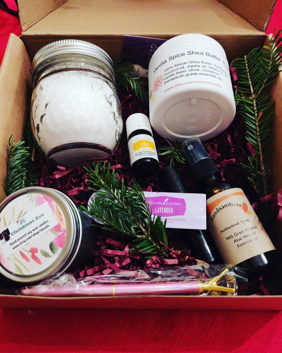 nitaworks's tweet photo. Newest product from #sheoils just in time for the holidays. Self care gift boxes. FREE shipping anywhere in the US. https://t.co/fr6u3P2YF7