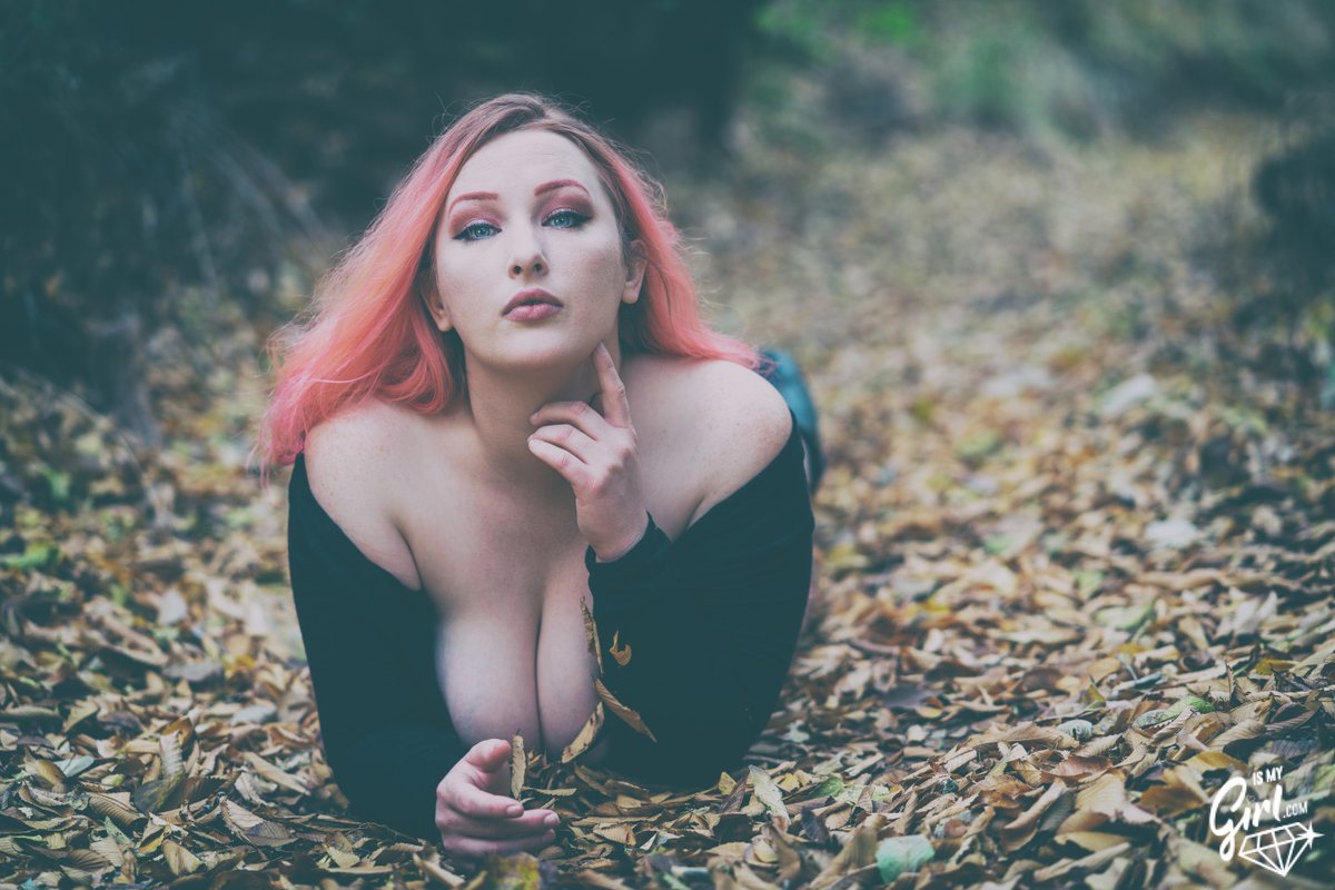HarletHarlyn's tweet photo. 😚😚😚 

 See more at: 
 https://t.co/EYXi7OJjpY https://t.co/HzlAErBfKW
