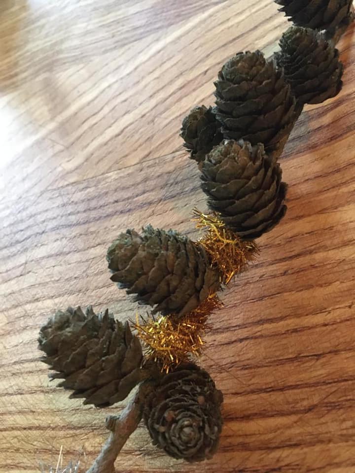 nell_bank's tweet image. Idea no.7 
Next time you go for a walk, find a stick &amp;amp; collect things to decorate it with.  Add a bit of tinsel to make it festive!
#Journeystick #nature #ourdooreducation #walk #winter #craft #Ilkley #Bradford #Yorkshire #decoration #Creative