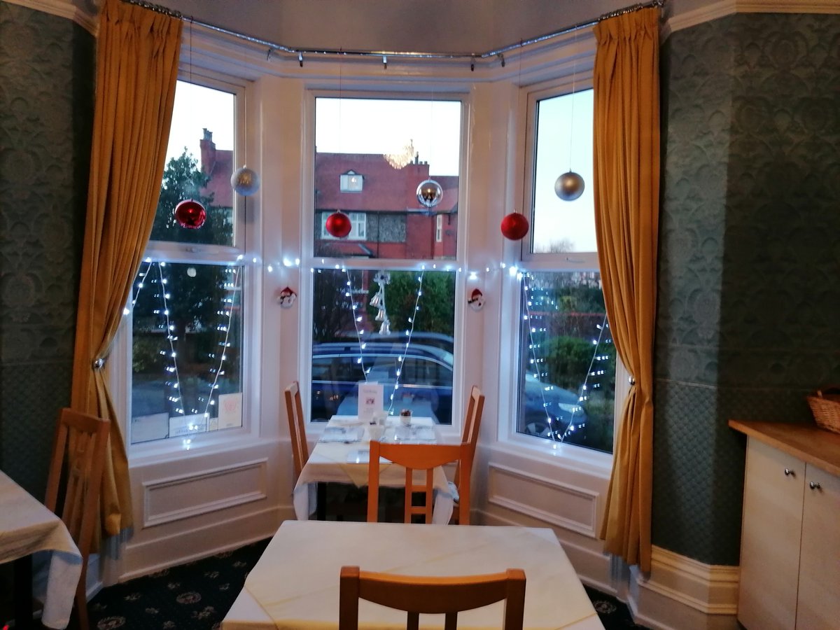 edendalehouse's tweet photo. Edendale Guest House is Christmas ready🎄☃️😀 https://t.co/J4KYplKXIs