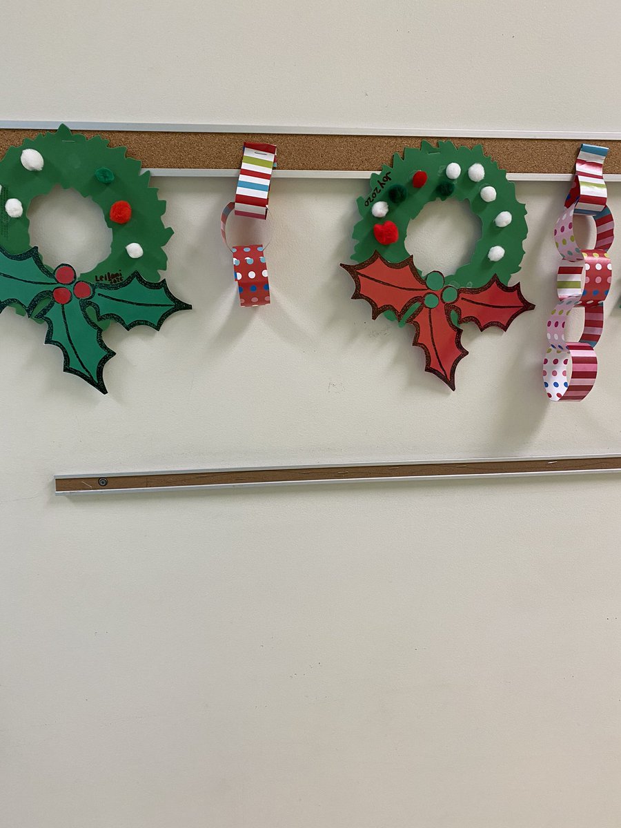 khardingteaches's tweet photo. Some holiday crafts! #IDsevere #tistheseason https://t.co/YxlH7DeeoY