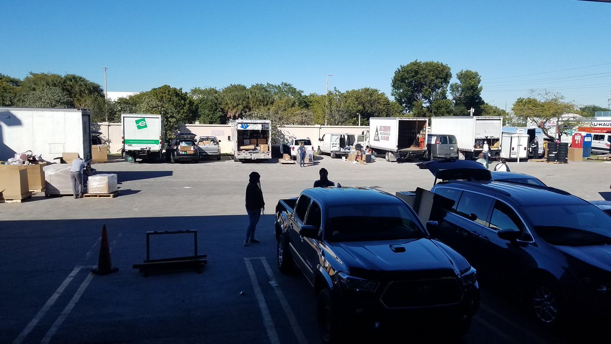gerbrecha's tweet photo. @TropicalShippin LCL Medley just slow. I know it's busy season but the line moves like molasses. Time they figure a faster process. #island #shipping #cargo sucks https://t.co/ZdpOdXc6zn