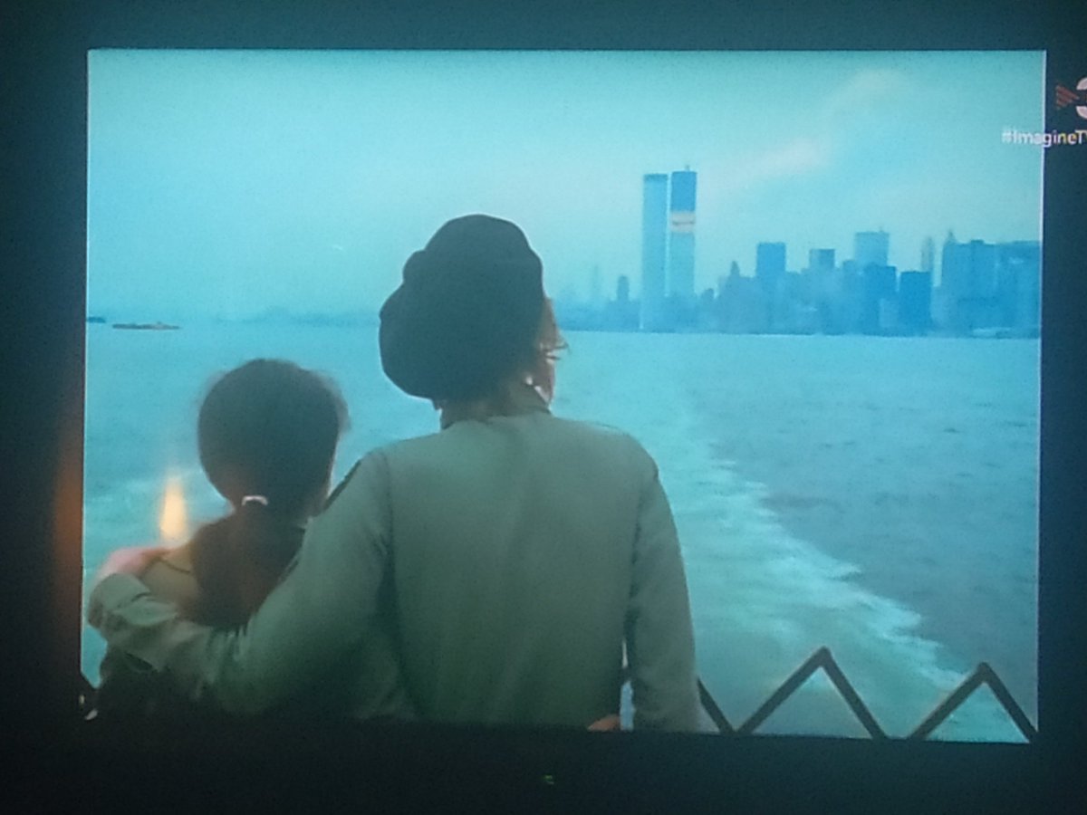 Quina meravella #elCelsobreJohnLennoniYokoOno. Merci #ImagineTV3