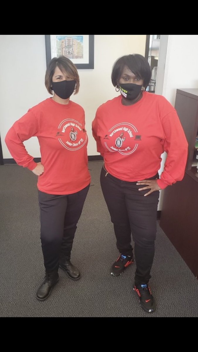 Front Office Staff Keeping the School’s Spirit going!  Go Gladiators!! ⁦<a href="/NHS_Gladiators/">Northwood Athletics</a>⁩ ⁦<a href="/NorthwoodPrin/">Northwood Leadership Team</a>⁩  ⁦@northwoodcheer⁩