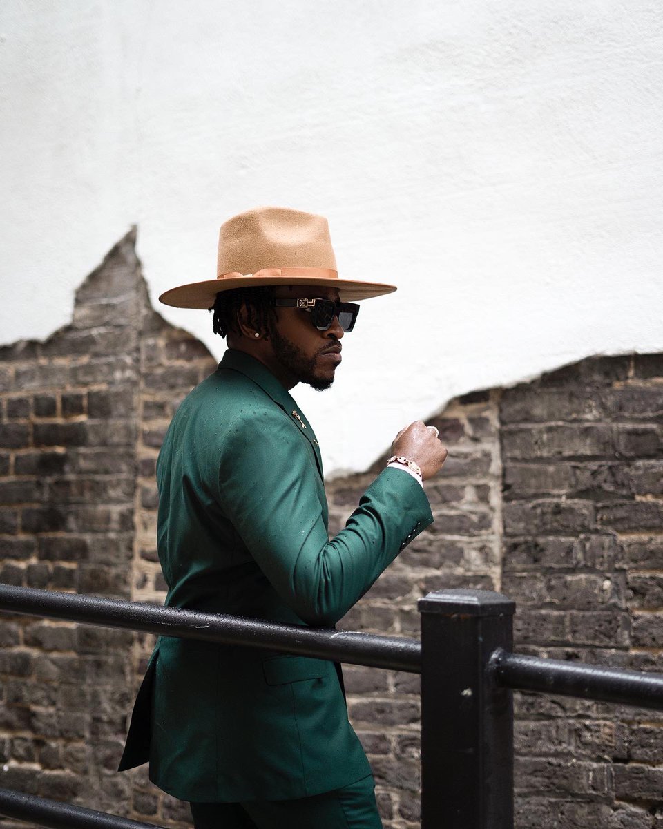 Vincent Van GOAT tweet media