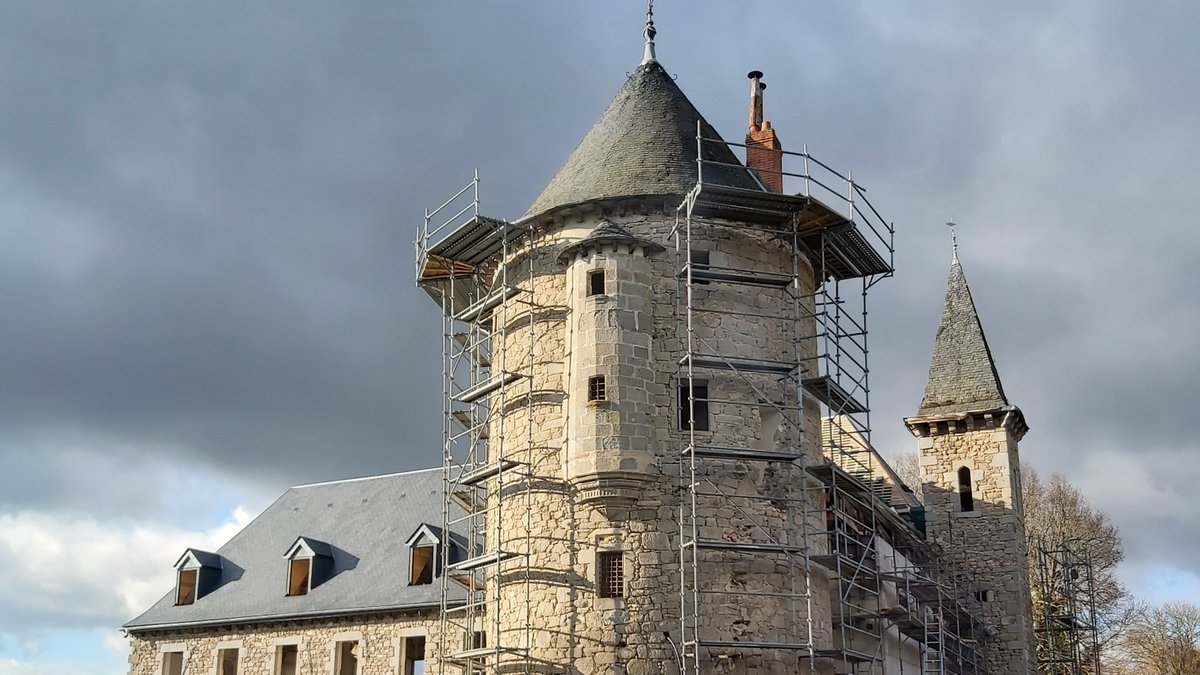 Chateau du Theil tweet media