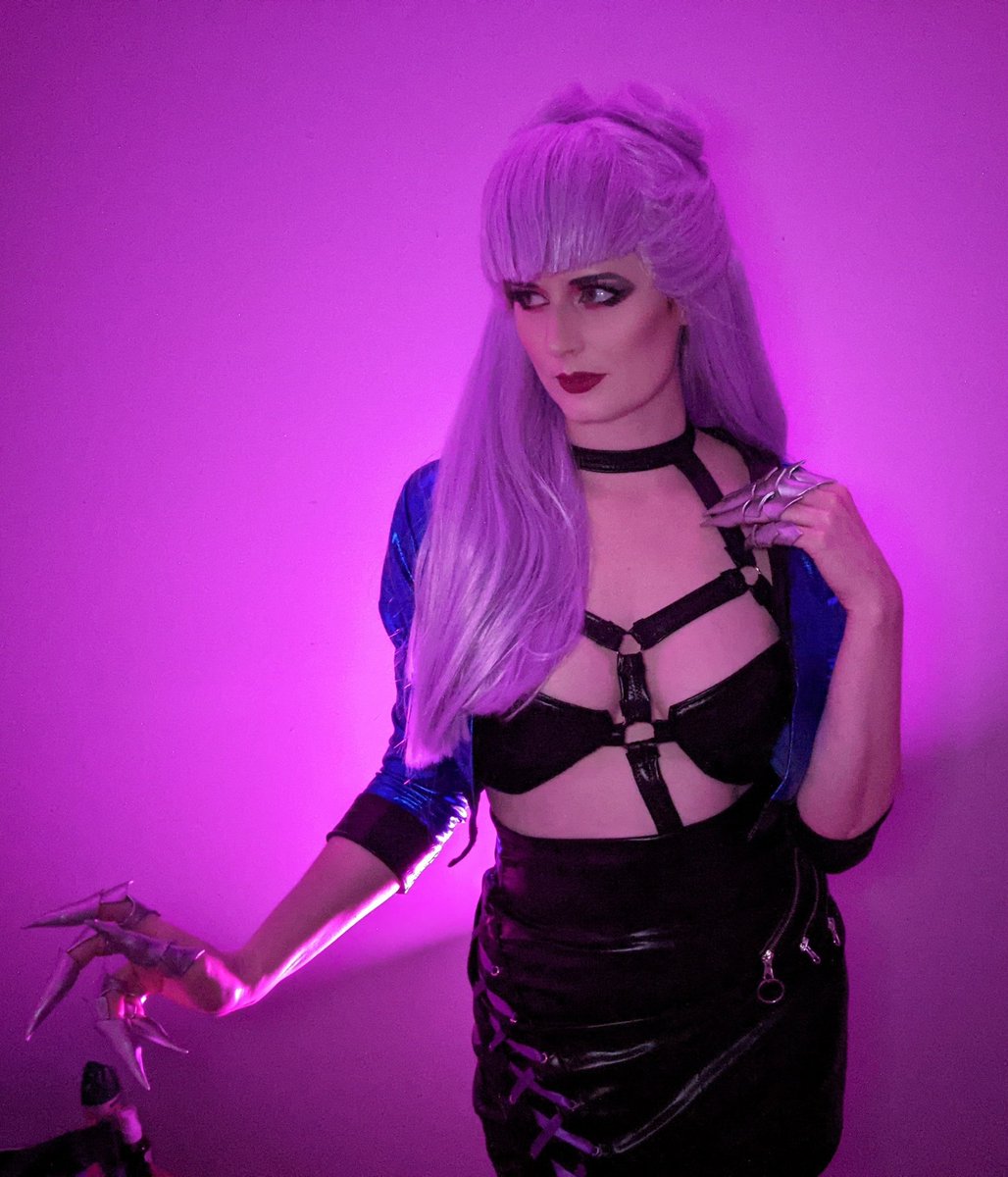 sayakatcosplay's tweet photo. Evelynn photo taken with the new @LumeCube panel pro, this thing is going to definitely become a favorite for alllll the things (photos, vids, etc). If you want to check it out for yourself: https://t.co/EISIApx0Ew
#lumecubepanelpro #Ad https://t.co/EtYY9awDH3