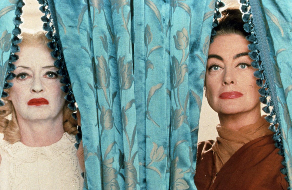 BadlyOld's tweet photo. Bette Davis and Joan Crawford playing peekaboo (requested by @charlesfarrells) https://t.co/xbd14Dk6QD