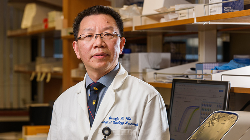 mumedicine's tweet photo. A team of researchers at the School of Medicine has discovered a treatment combination that significantly reduces tumor growth and extends the life span of mice with liver cancer. 

https://t.co/c38aCWPhtz https://t.co/EoHoNSU4Ne