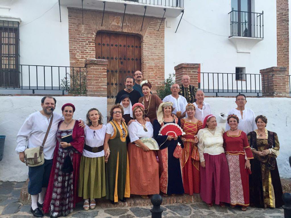 Deseando que pase este mal que nos azota para disfrutar de algo como es la interpretación encima de un escenario.