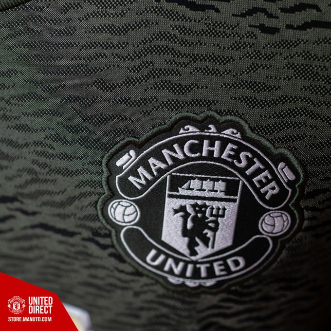 BossStur's tweet image. 