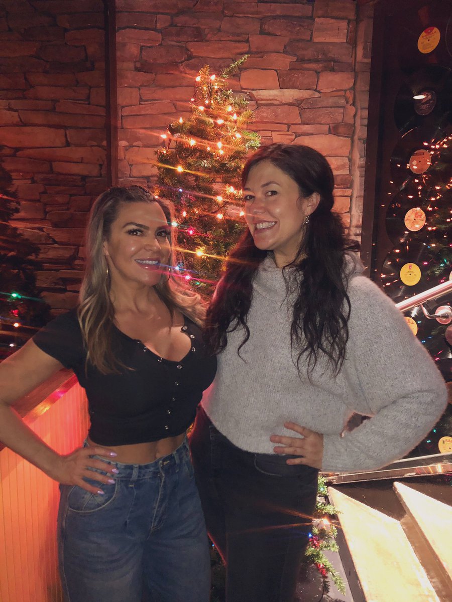 Thank you <a href="/luchanagatica/">Luchana Gatica</a> for being my wing woman! We’re going to keep having comedy shows! Hit us up if you want to come to the next “secret” show in NYC!