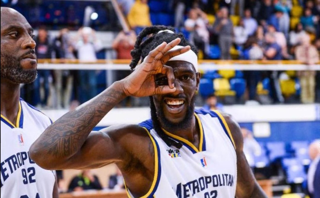 BCM__NEWS's tweet photo. 🚨🏀 #SIGNATURE #TousBCM

📢 - Briante Weber, ex-star des @Metropolitans92 la saison dernière rejoins l'équipage des Maritimes !! 🔥🔥🔥🔥🔥

👋 - WELCOME in the NORTH @Sir_deuce2 !! 💛💙🇺🇸 https://t.co/GYt0k6zz3e