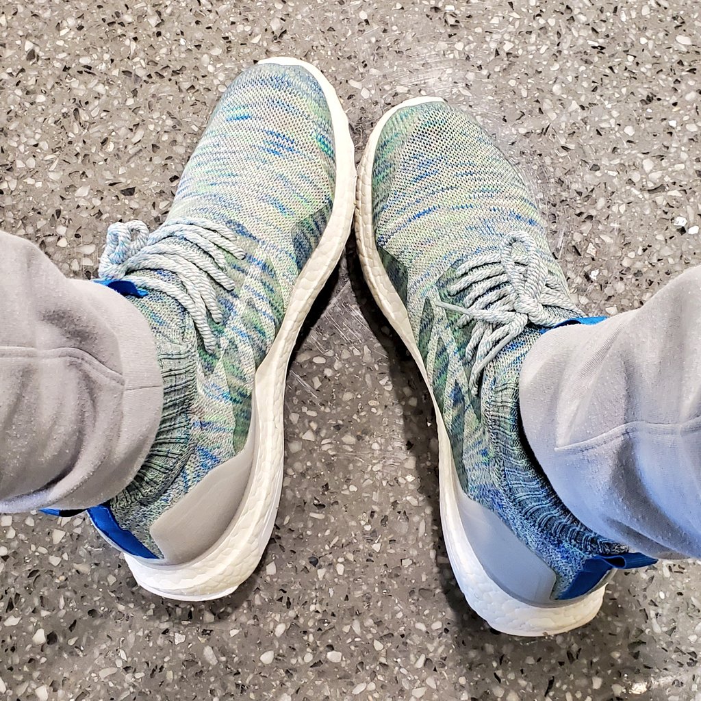 susd4life's tweet image. i dont know if i can say the ultraboost mid is under appreciated or unpopular. there just arent many out there to buy... they're worth it if you find one though. 
youtu.be/WF-T6SimxHc
#adidas #boostislife #ultraboost #ultraboostmid @adidas #3stripesstyle