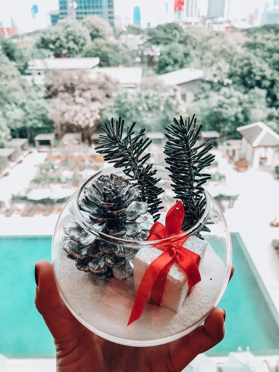 Celebrate Christmas Holiday at <a href="/TheSukhothai/">TheSukhothaiBangkok</a> 

sukhothai.com/bangkok/en/new…