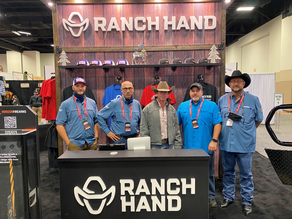 ranchhandtruck's tweet photo. The insanely talented creator of Yellowstone, Taylor Sheridan, hung out with the Ranch Hand team in booth 117 today. What an honor!
@YellowstoneTV @lasvegasNFR
#YellowstoneTV #ranchhand #cowboychristmas #builttotakeahit https://t.co/MQIMR7DQnx