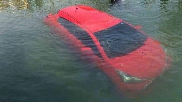 corridosybandas's tweet photo. Lo puse en la N de nadar y no nadó☹️ https://t.co/ZFfZEGixtj