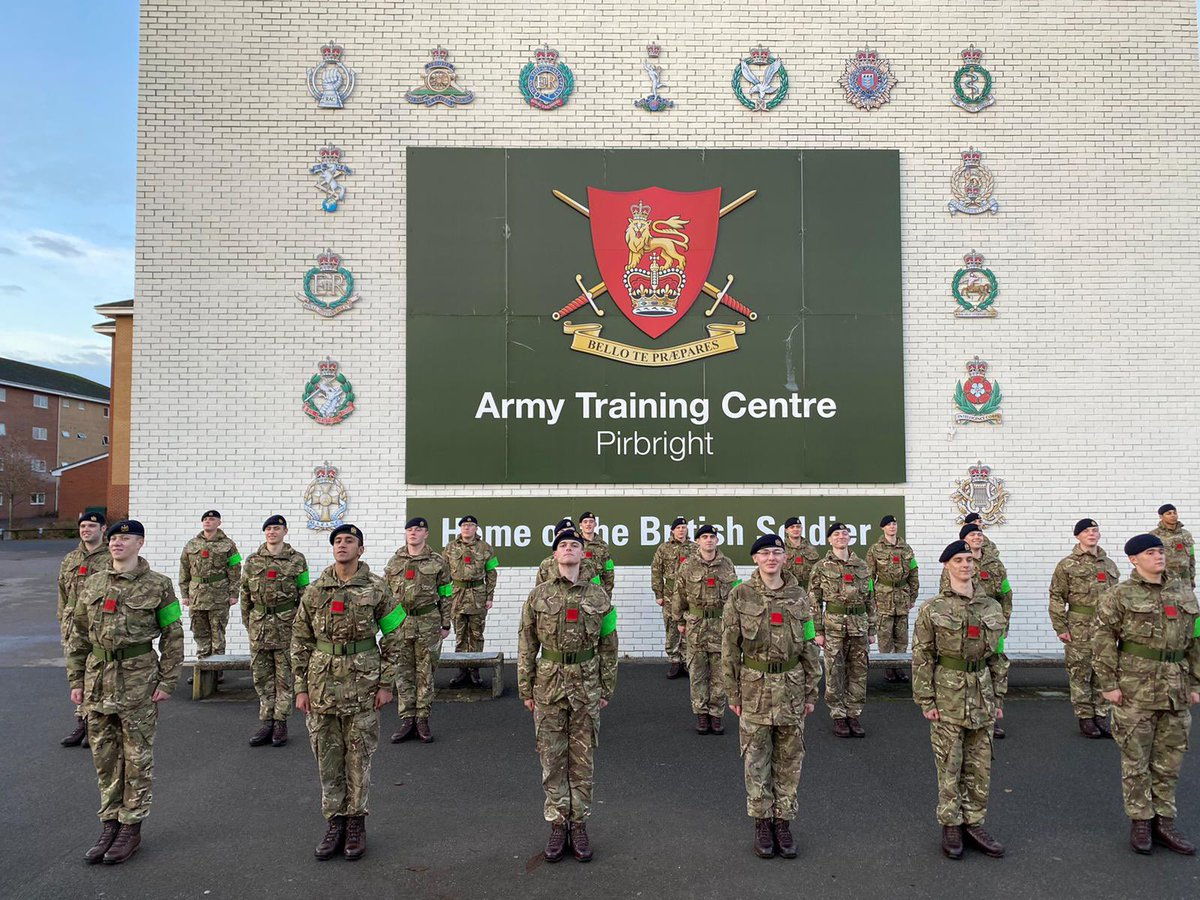JacksonCoy1's tweet photo. Well done Burma Platoon for passing your Drill Test 👏🏼👏🏼 #Discipline #Determination #Drive #BritishArmy #HalfWay #TeamWork #HardWorkPaysOff https://t.co/Ap078WJVS5