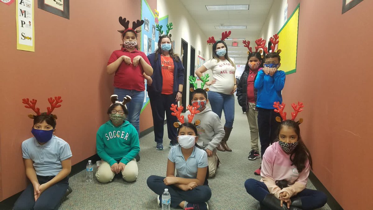 Mrs.S. Rodriguez tweet media