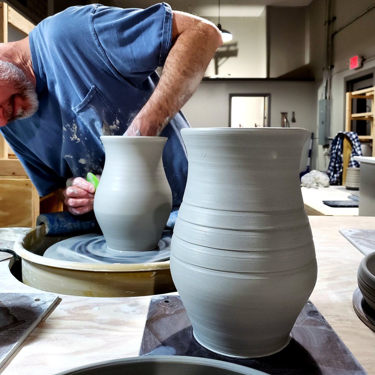 jivepottery's tweet photo. Working on a pair of special-order, matching pewter pitchers. Say that 3 times fast. 🤣

#pottery #ceramics #pitcher https://t.co/ZJuvEOsteU