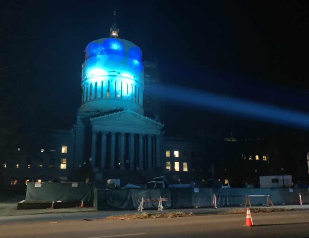 Kenny Kemp (@kennykempwv) on Twitter photo WV State Capitol flooded in blue for fallen Charleston Patrolman Cassie Johnson. <a href="/wvgazettemail/">Charleston Gazette-Mail</a> WV State Capitol flooded in blue for fallen Charleston Patrolman Cassie Johnson. <a href="/wvgazettemail/">Charleston Gazette-Mail</a>