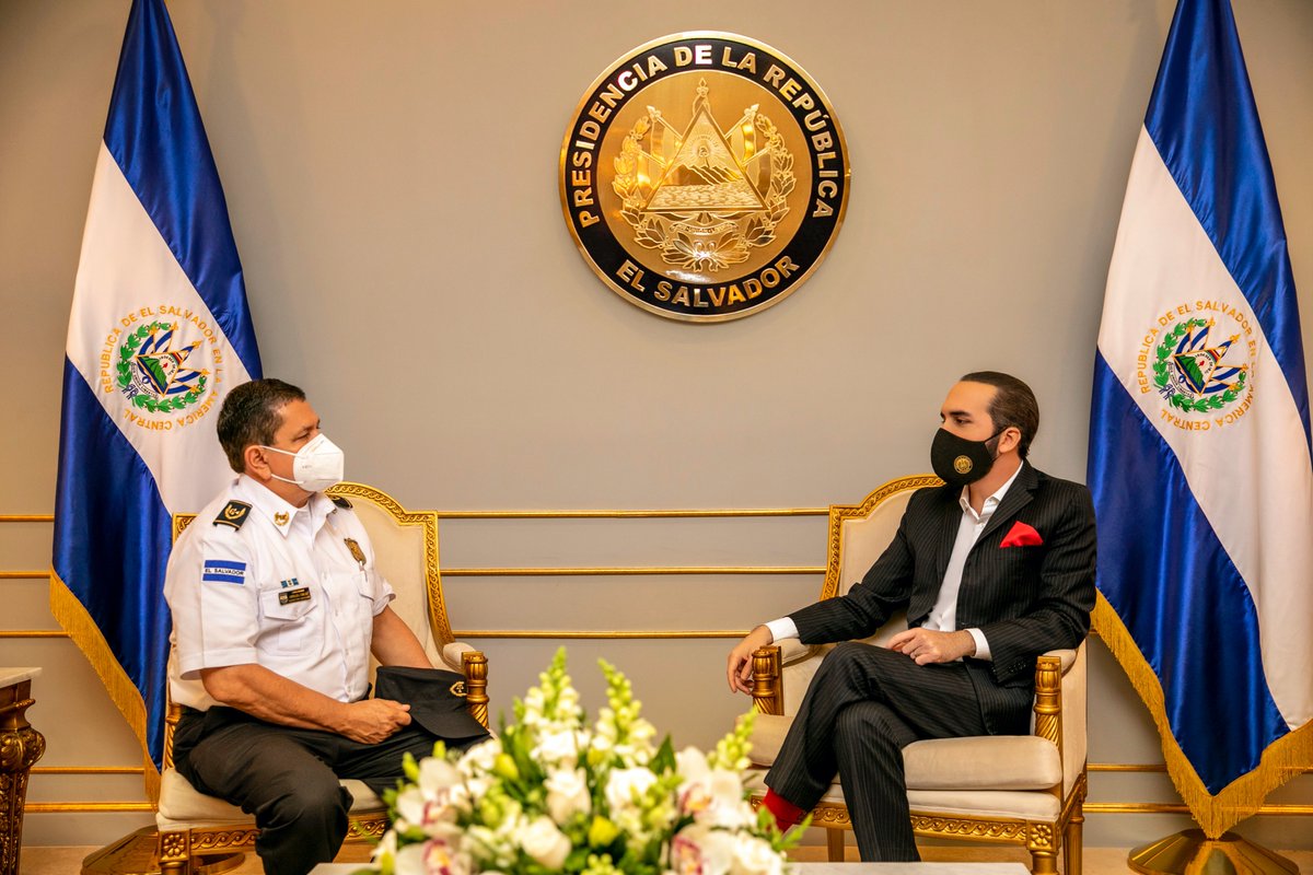 Nayib Bukele tweet media