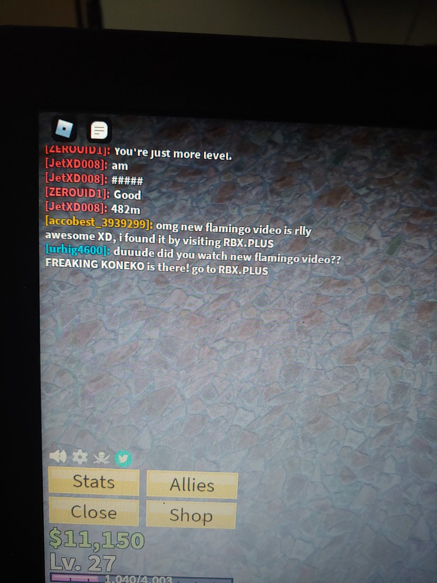 Aw0ken4's tweet photo. @KonekoKittenYT @AlbertsStuff people are using you for scams by saying your new video gave free robux https://t.co/0gKEvwVzo4