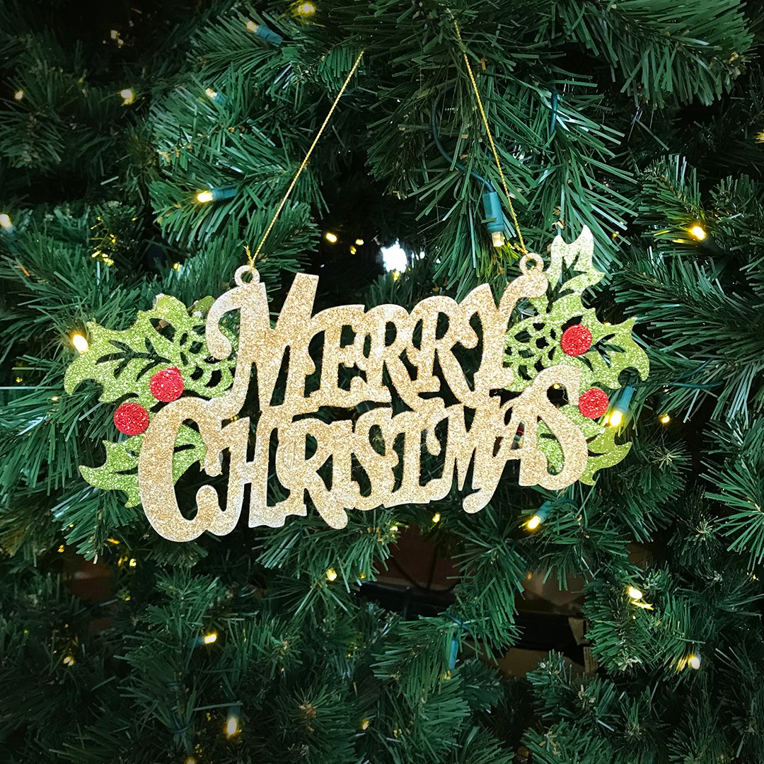 leopalaceresort's tweet photo. 今年は皆様をお迎えできない寂しいクリスマス🎄となりましたが来年のこの時期は一緒に祝える事を祈ってツリーを飾りました。今年は違う日常でWe wish you a very Merry Christmas🌟 #グアム #南国リゾート #常夏 #家族旅行 #家族グアム #クリスマス #クリスマスツリー #新たな日常 #今年のクリスマス https://t.co/F6j1ywYSOZ