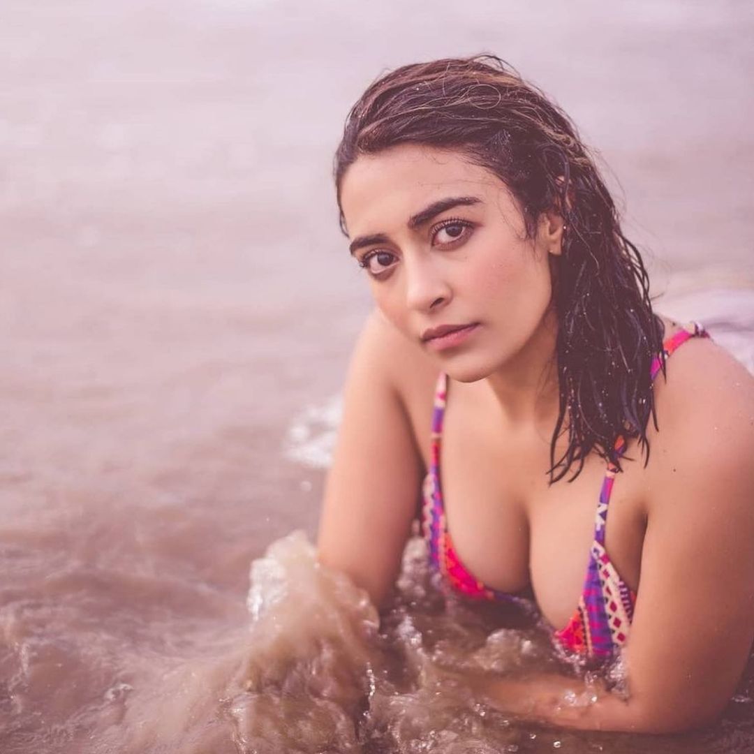 EowgJxUUcAAIXDy?format=jpg&name=medium